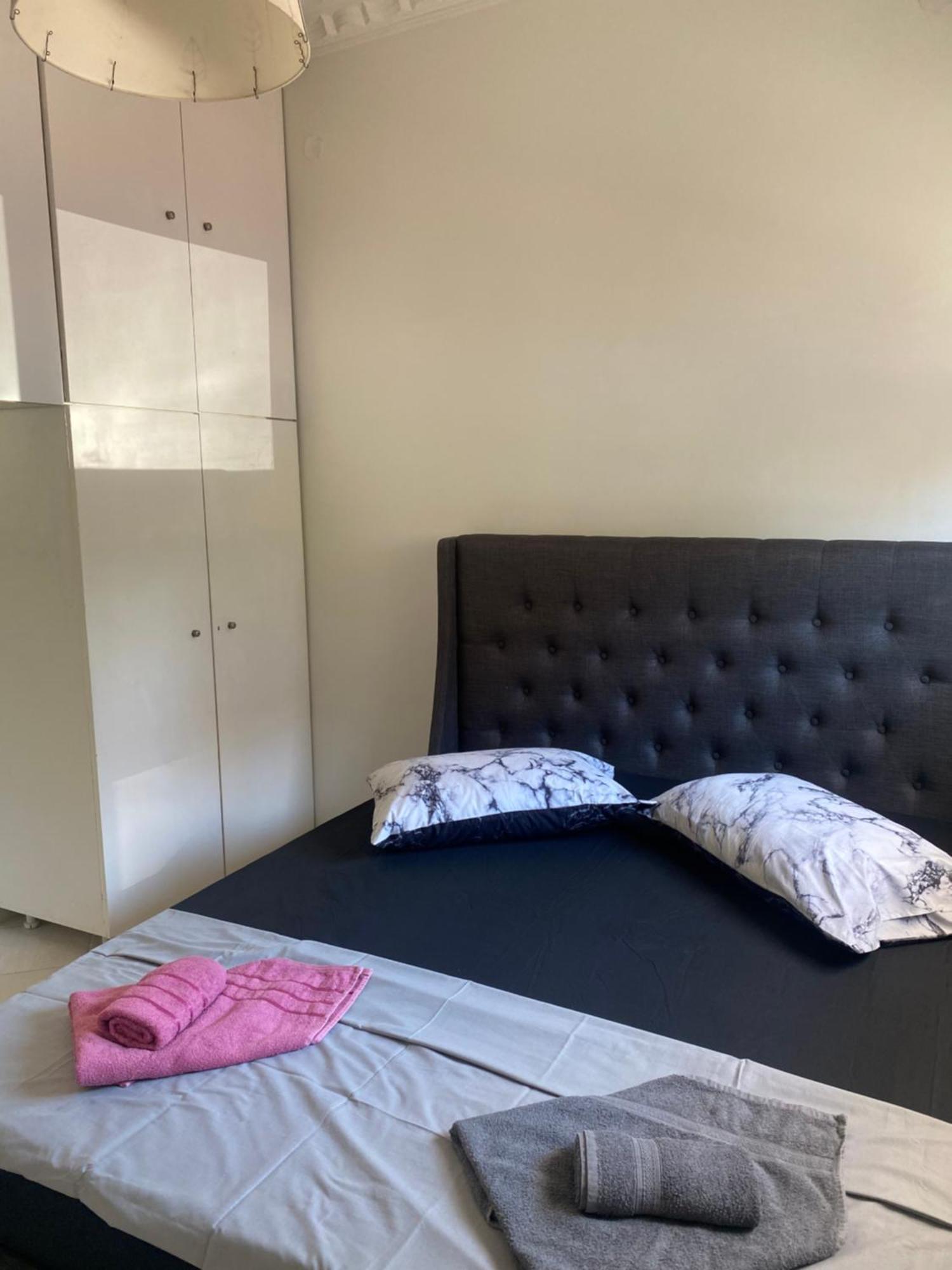 Apostolis Apartment Atene Esterno foto