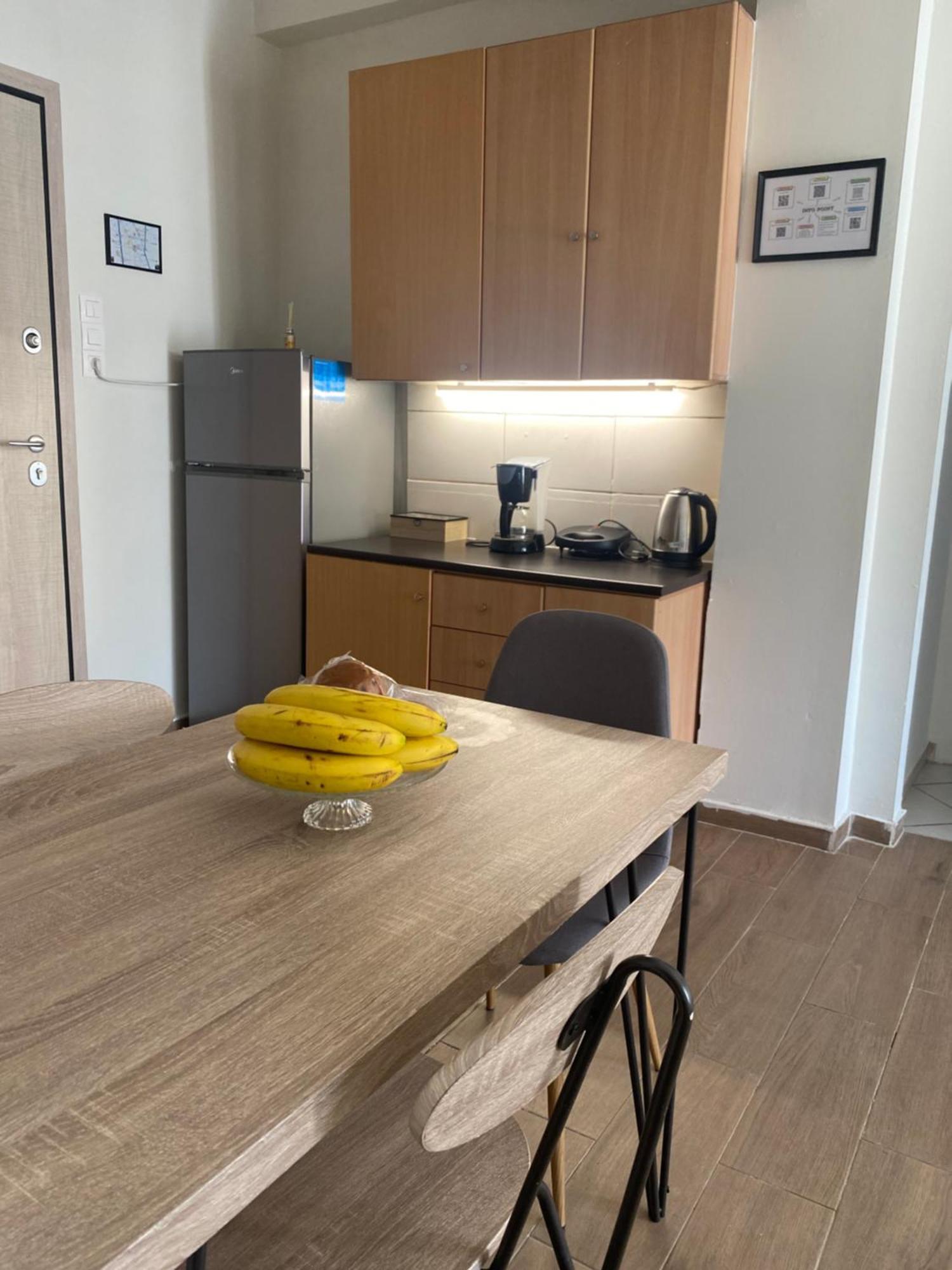 Apostolis Apartment Atene Esterno foto